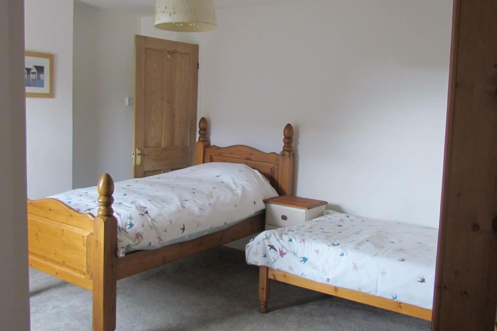 Welcoming Cottage In Chichester Near City Centre Экстерьер фото